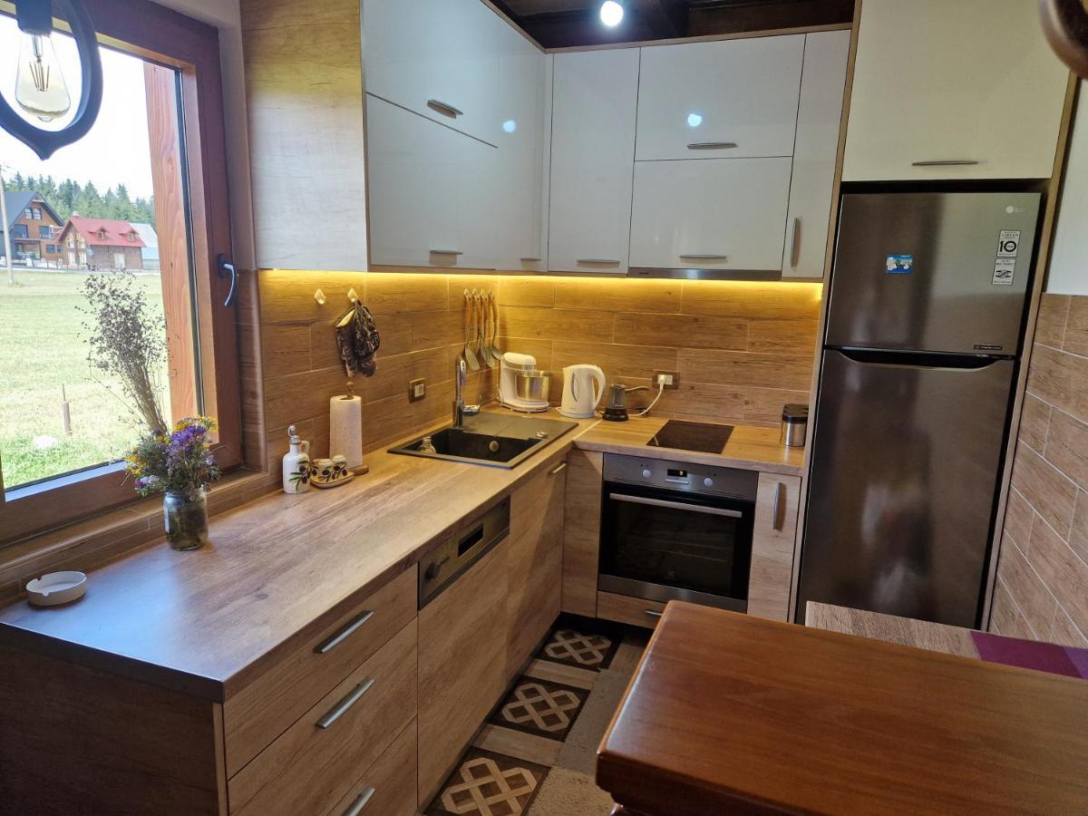 Mountain Haven Deluxe Apartment Zabljak  Ngoại thất bức ảnh