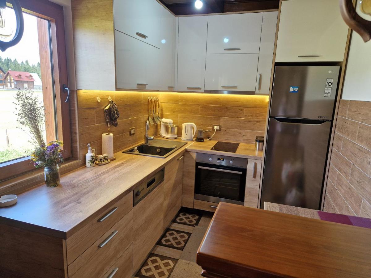Mountain Haven Deluxe Apartment Zabljak  Ngoại thất bức ảnh